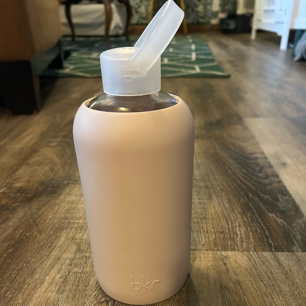 32 oz bkr Beige Water Bottle